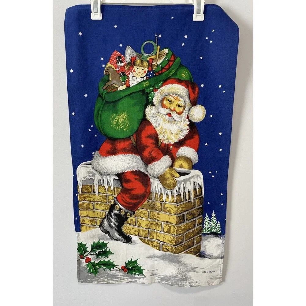 2 Vintage Christmas Holiday Santa Kitchen Towels Party Decor 50s Retro